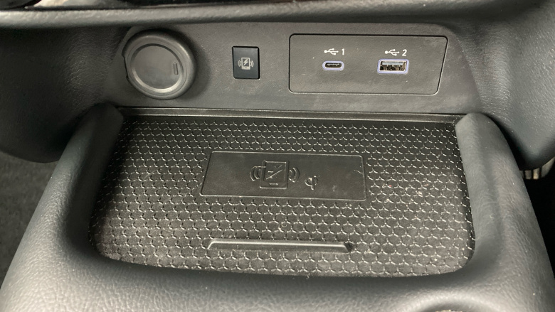 Nissan Juke 1.0 DiG-T N-Connecta 5dr Petrol Hatchback